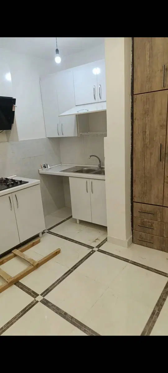 سویت ۵۰ متری مستقل