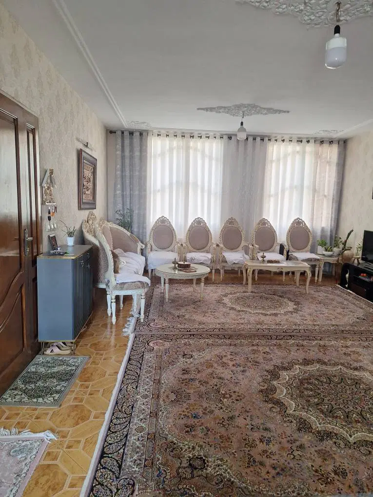 اپارتمان بسیار خوش نقشه دو کله