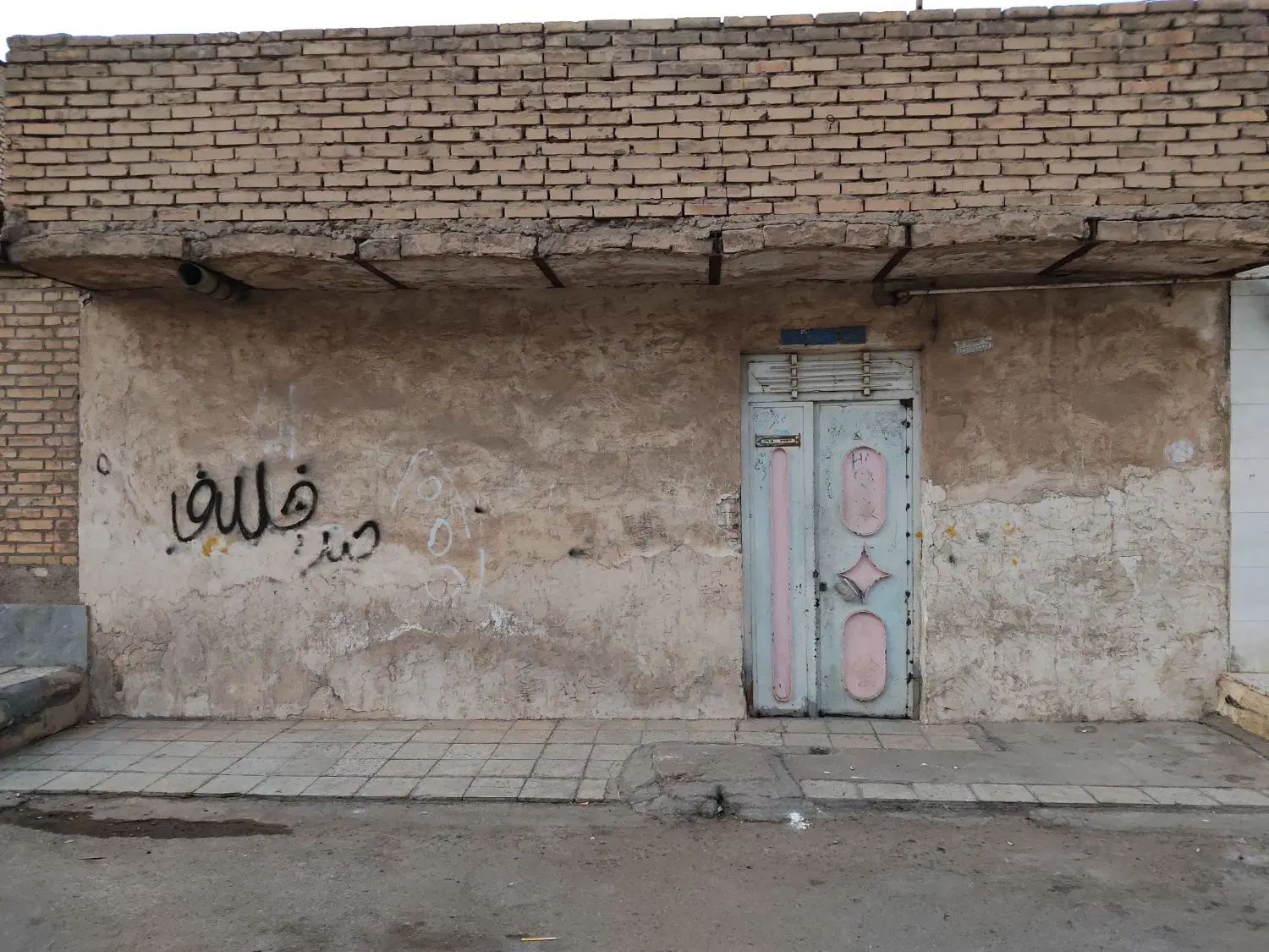 خانه ۱۰۰ متری کوی مدرس