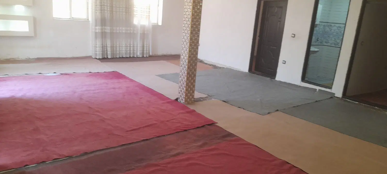منزل مسکونی۱۴۰متر معاوضه  شهید کلانتری روستای قصور