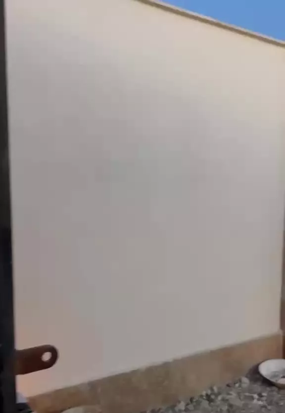 فروش باغچه چهار دیواری