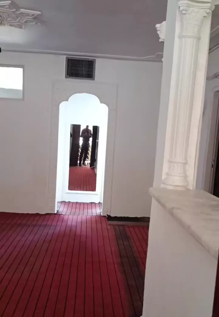 رهن و اجاره ۸۵متری طبقه ۱