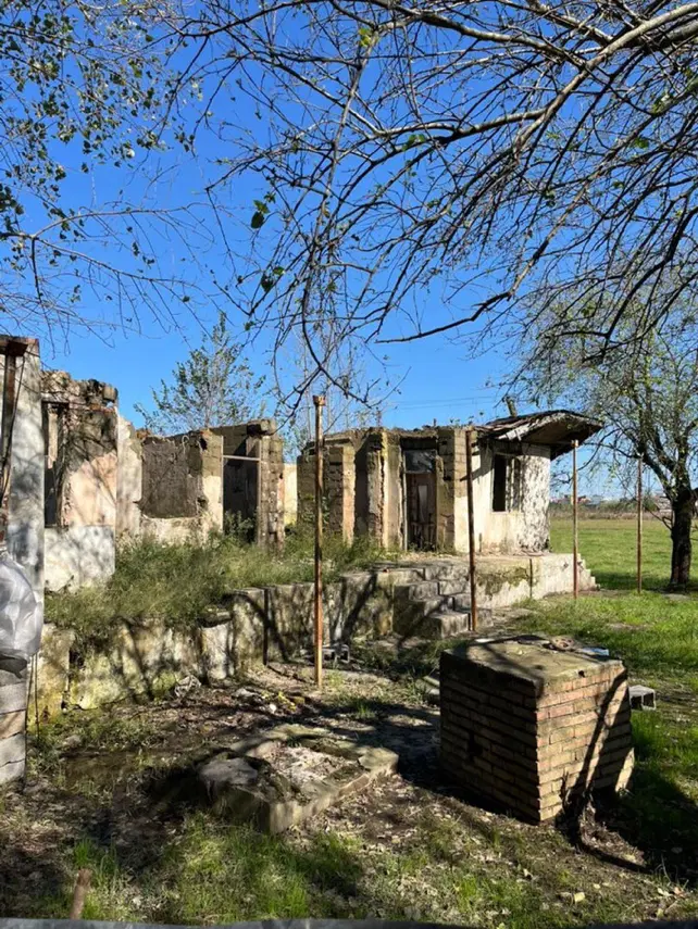 چند زمین فروشی