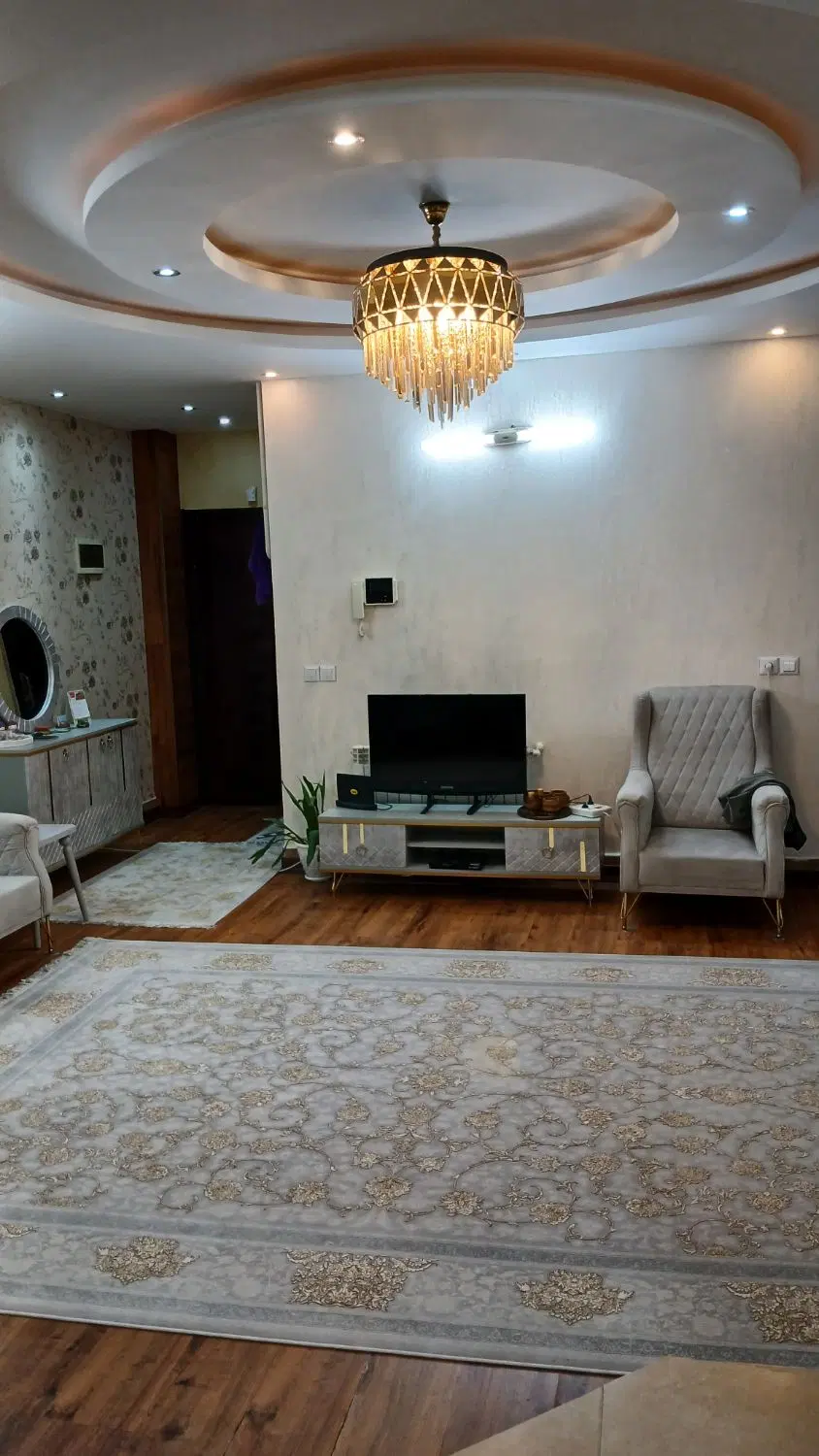 ۷۸ متری شیک مهر آسایش