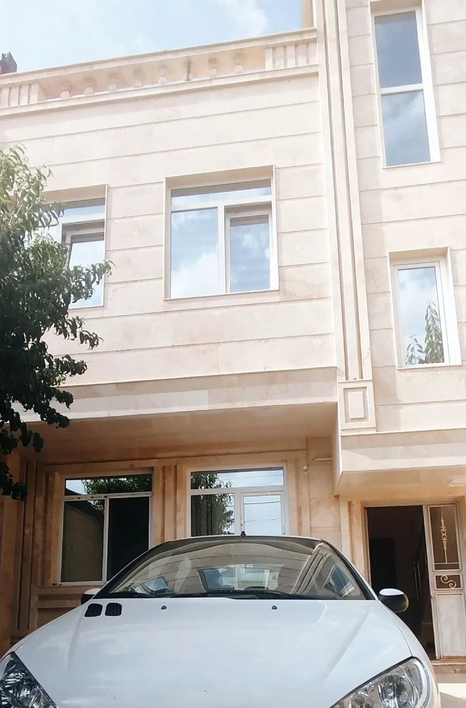 فروش ساختمان ویلایی دوطبقه