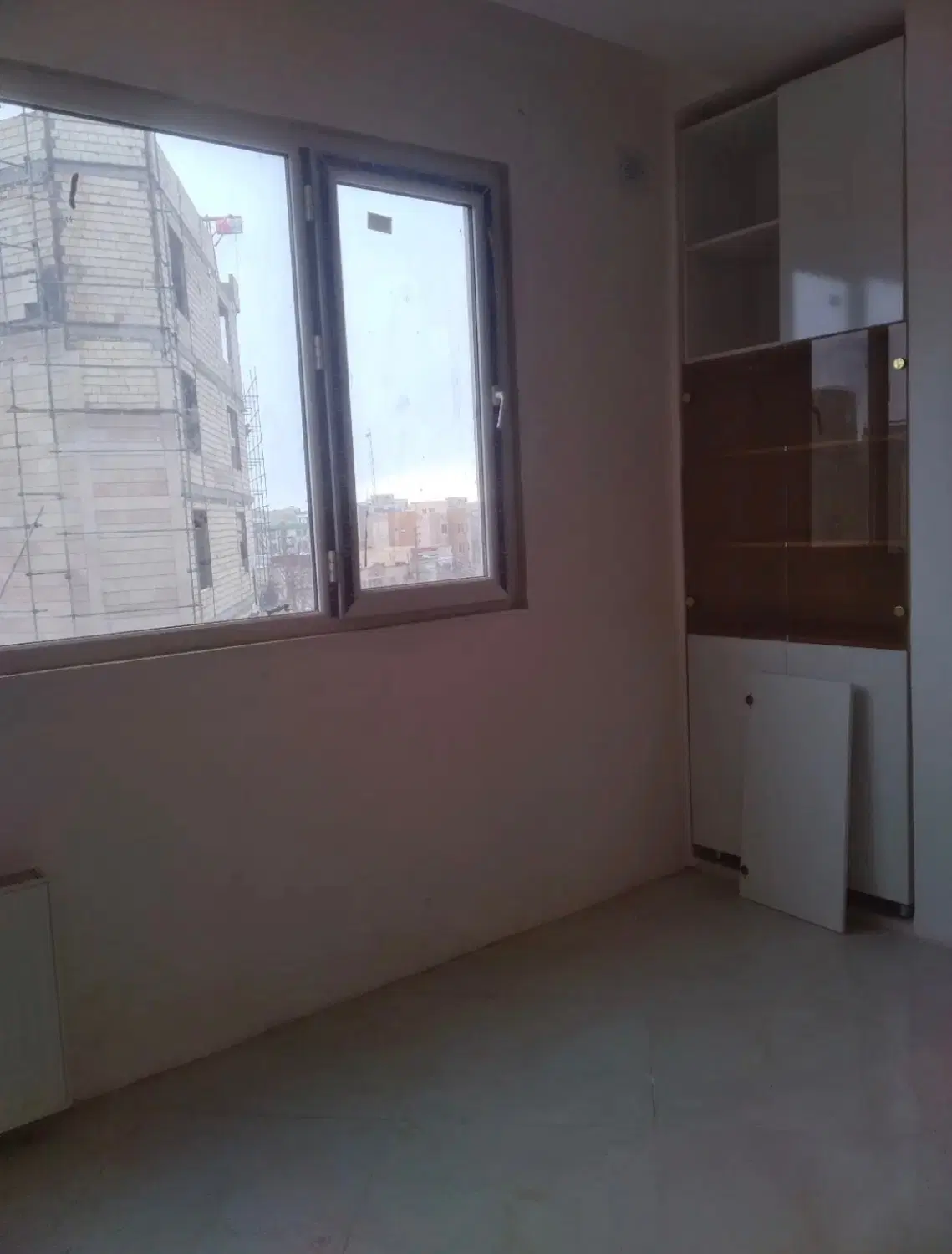 اجاره آپارتمان۹۰متری دانشگاه_املاک کاخ چهلستون