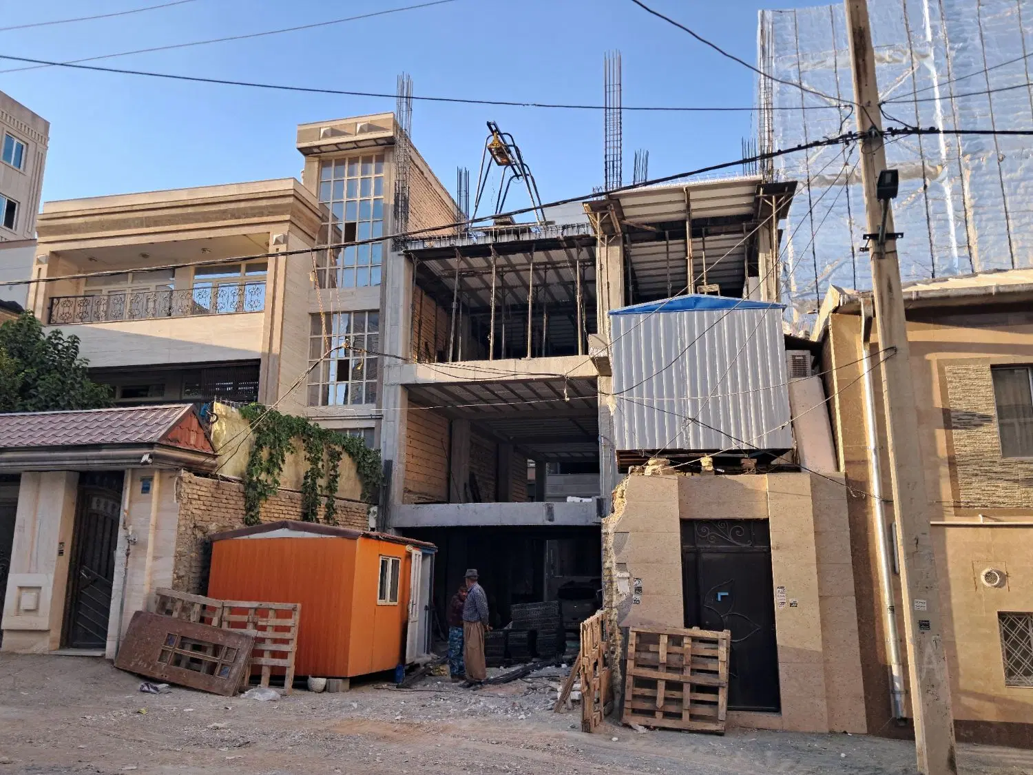 آپارتمان خیام ۱۶۰متری