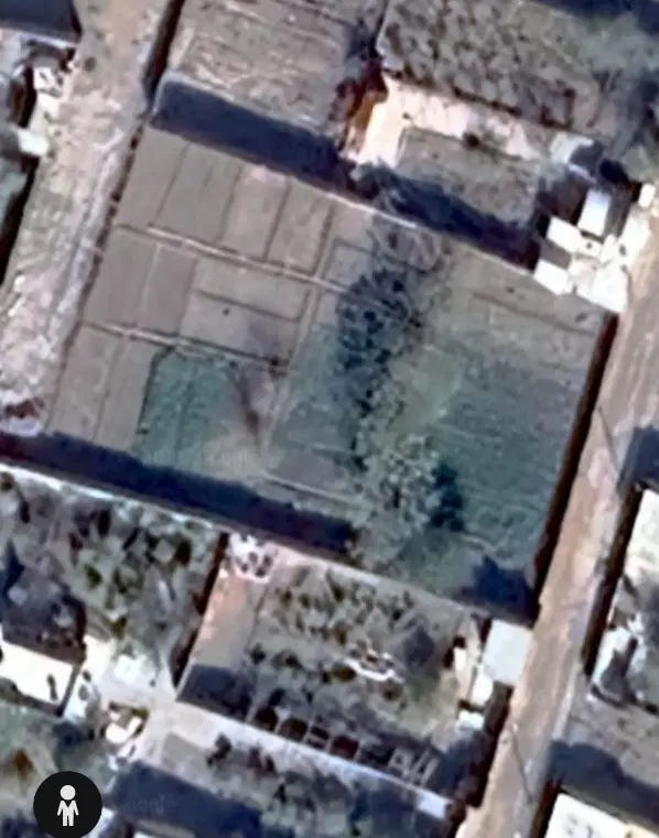 زمین فروشی