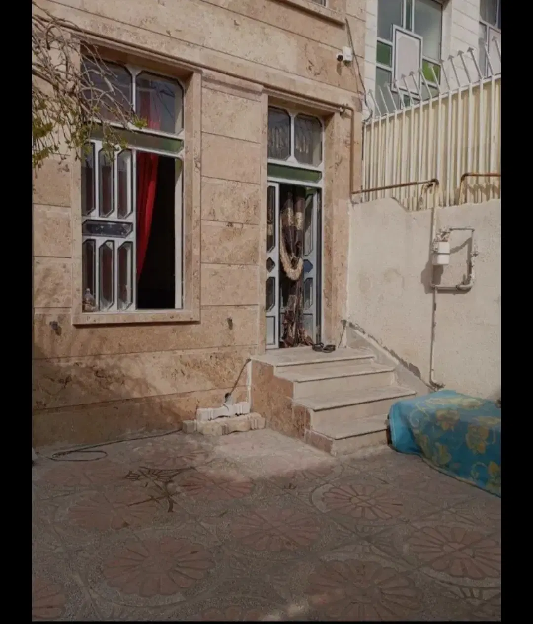 خانه ویلایی ۱۲۰ متری حیاط دار فروش و معاوضه