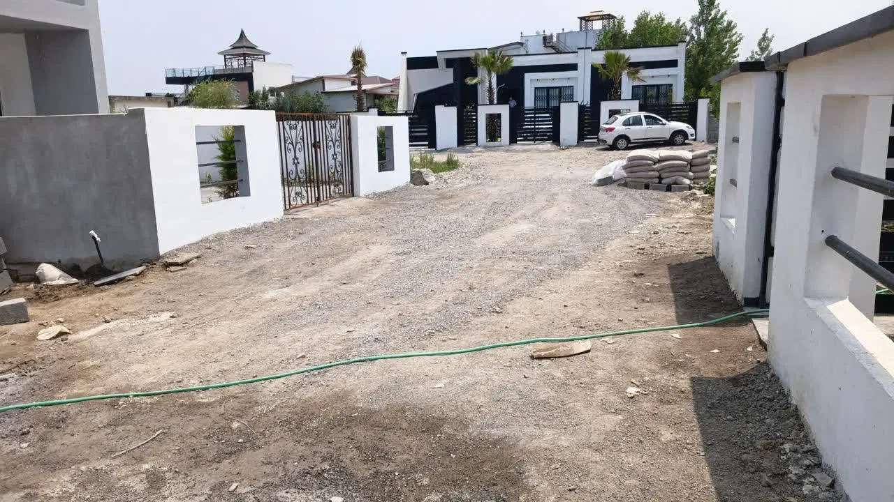 ویلا نیمه کاره