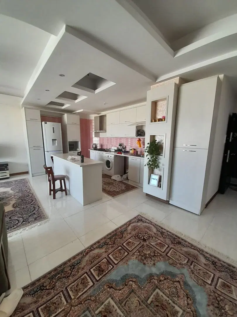 ۷۵ متر . فول امکانات . روبه نما