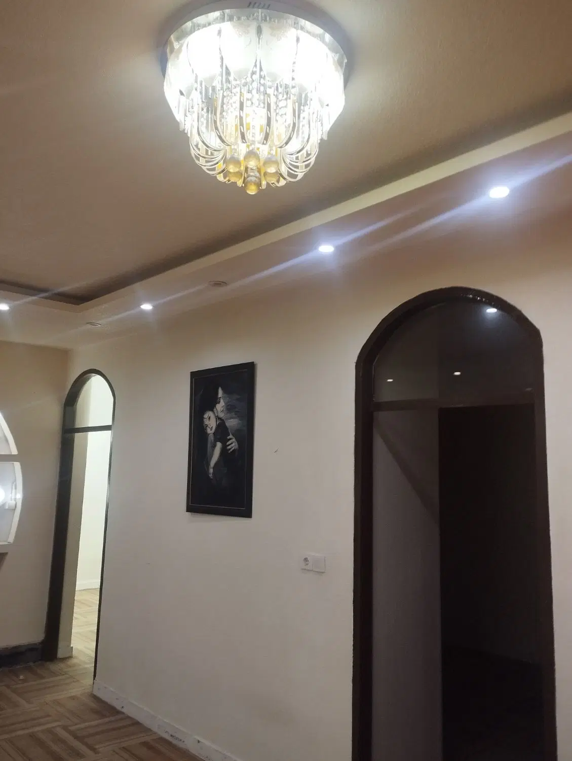 فروش آپارتمان 95 متری بوشهر خ معلم (پاساژ)