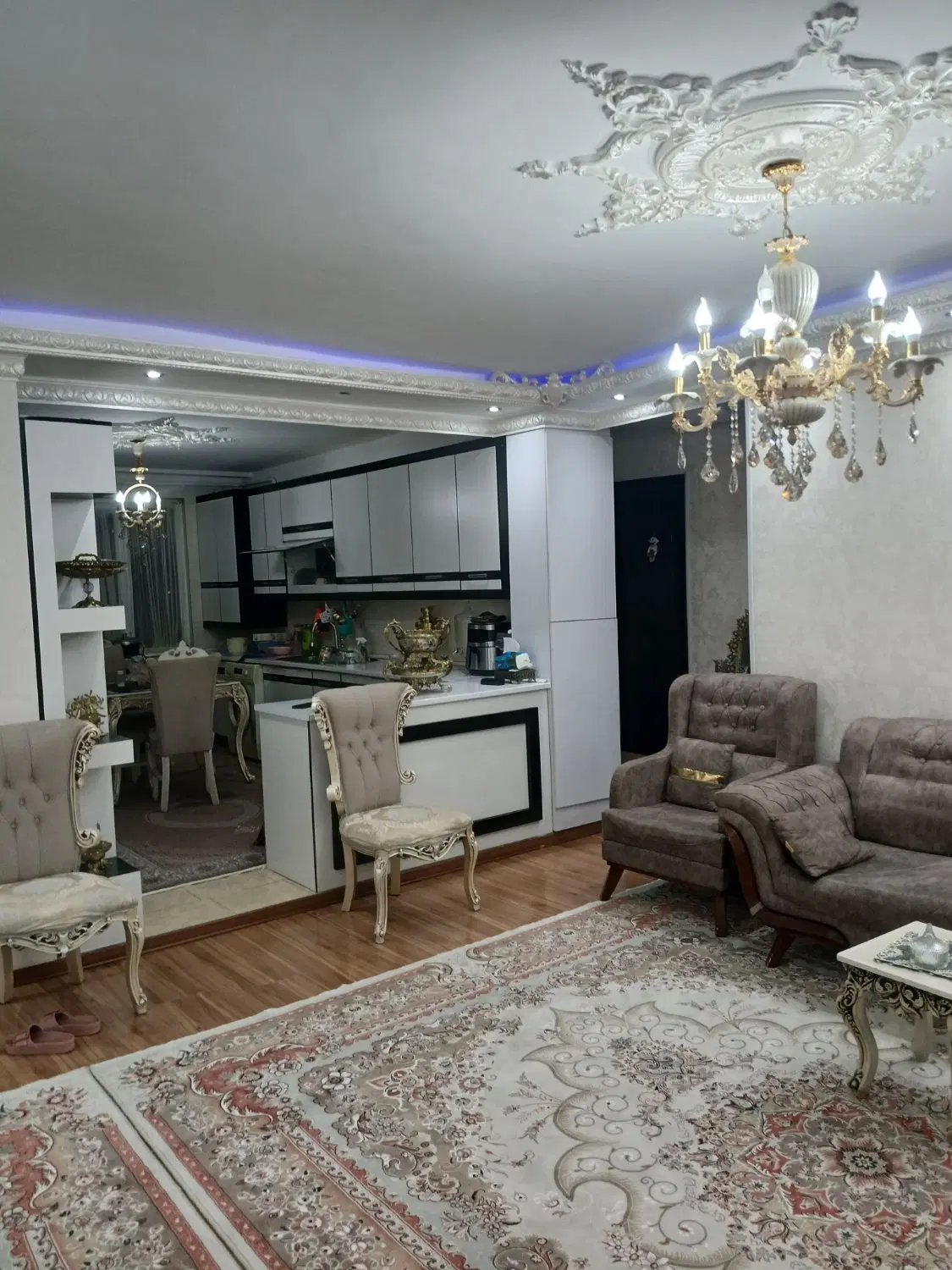 آپارتمان تک واحدی در قاسمیه