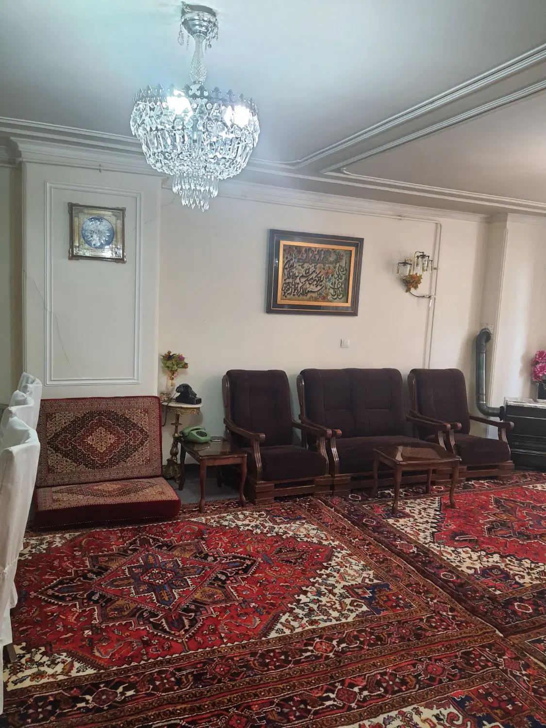 فروش یک واحد در بر خیابان ۲۰ متری شاهد (منظریه)