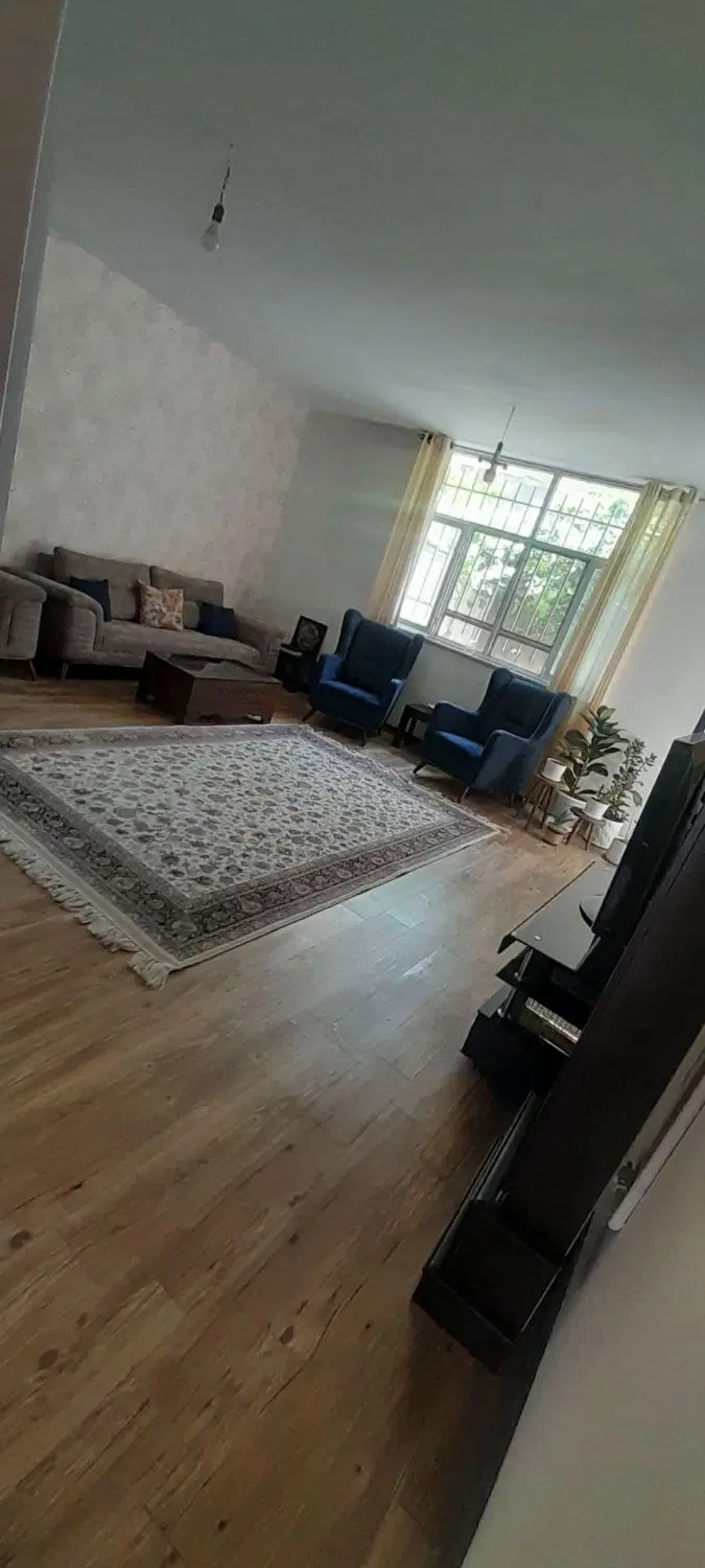 ویلایی ۲خواب انتهای خ جهاد (شهرک بانک مسکن)