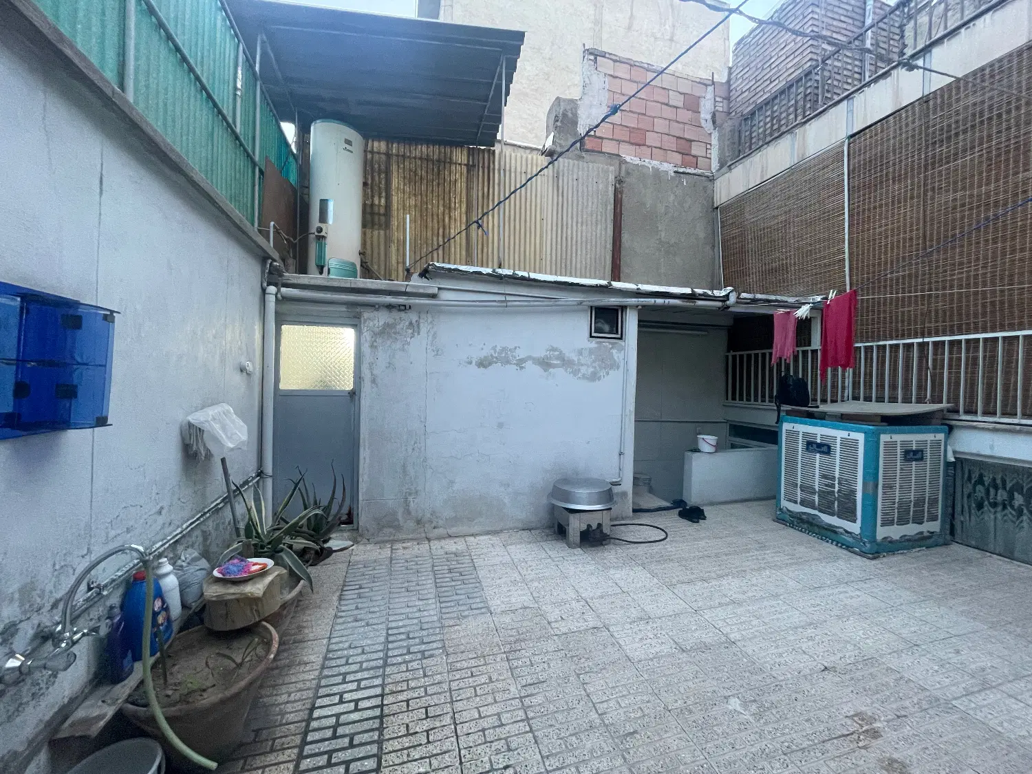 کلنگی ۶۷ متری قابل تجمیع تحویل اپارتمان ۱۳۰ متری