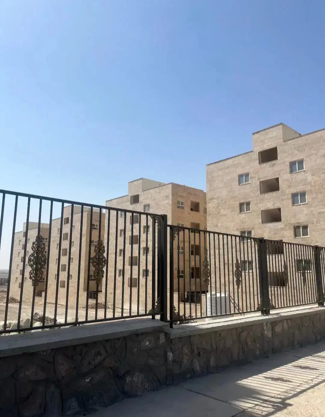 واحد مسکونی فاز 3 شهر پرند