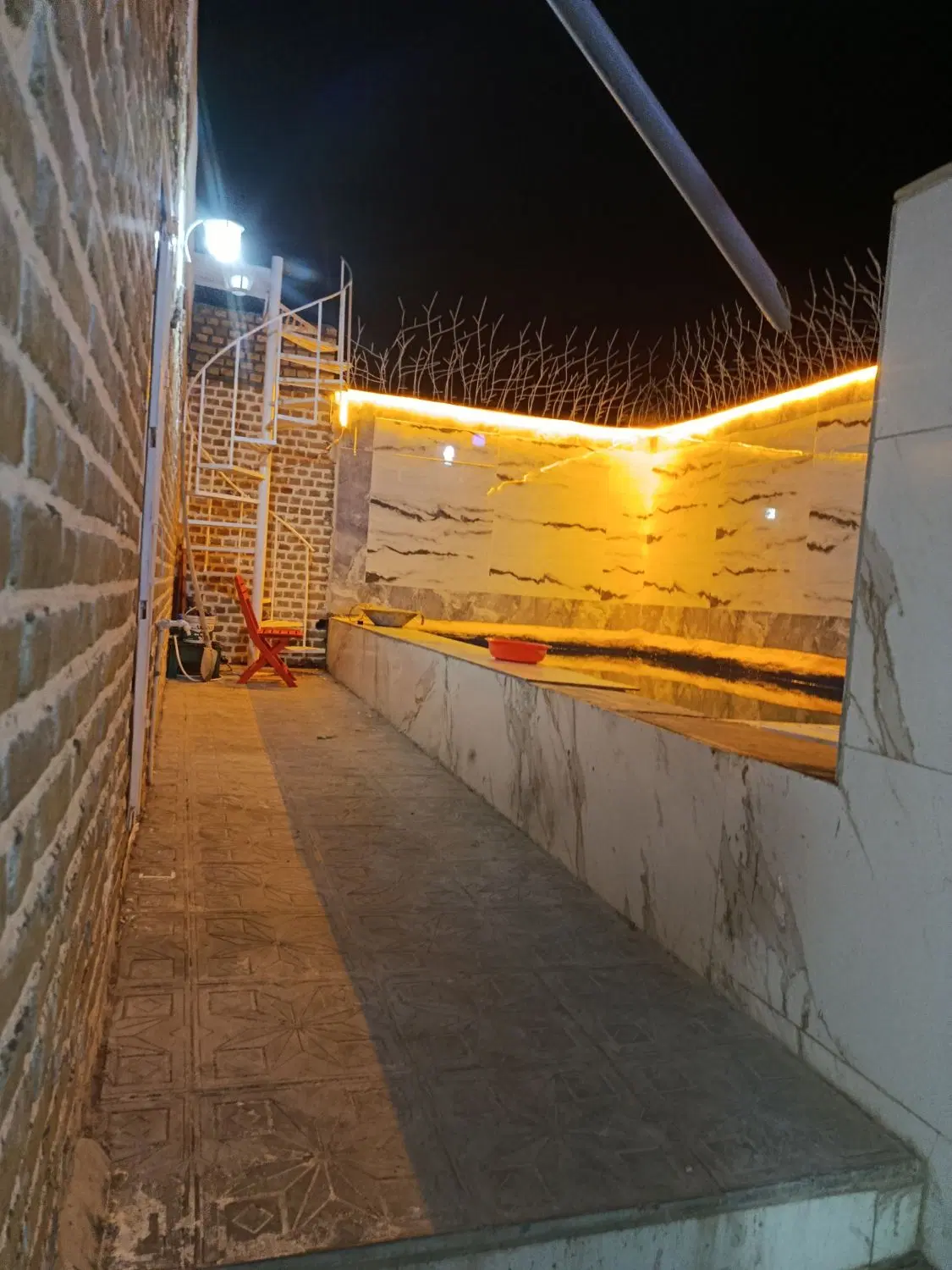باغ ویلا .تکمیل از تمامی امکانات.روستای قز