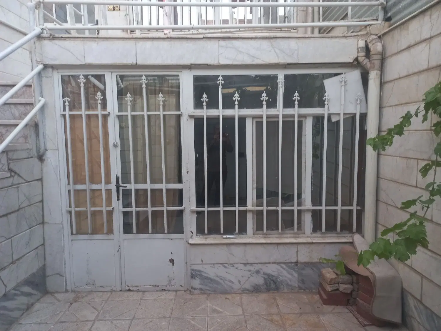 یک باب مغازه