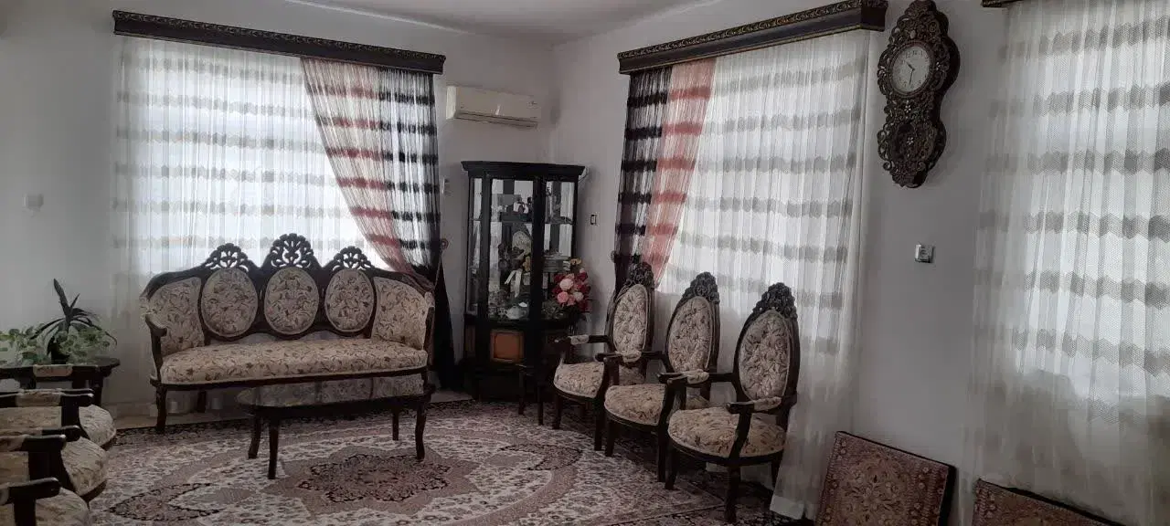 ویلایی۲۴۰متری کمربندی شهیدبهشتی کوی سیدزاده سنددار