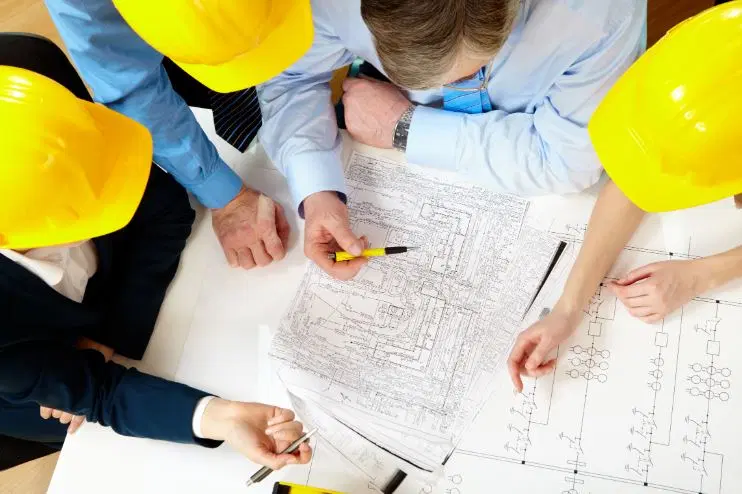 مشارکت و تعریف پروژه ساخت، همراهی تیم مجرب مهندسی
