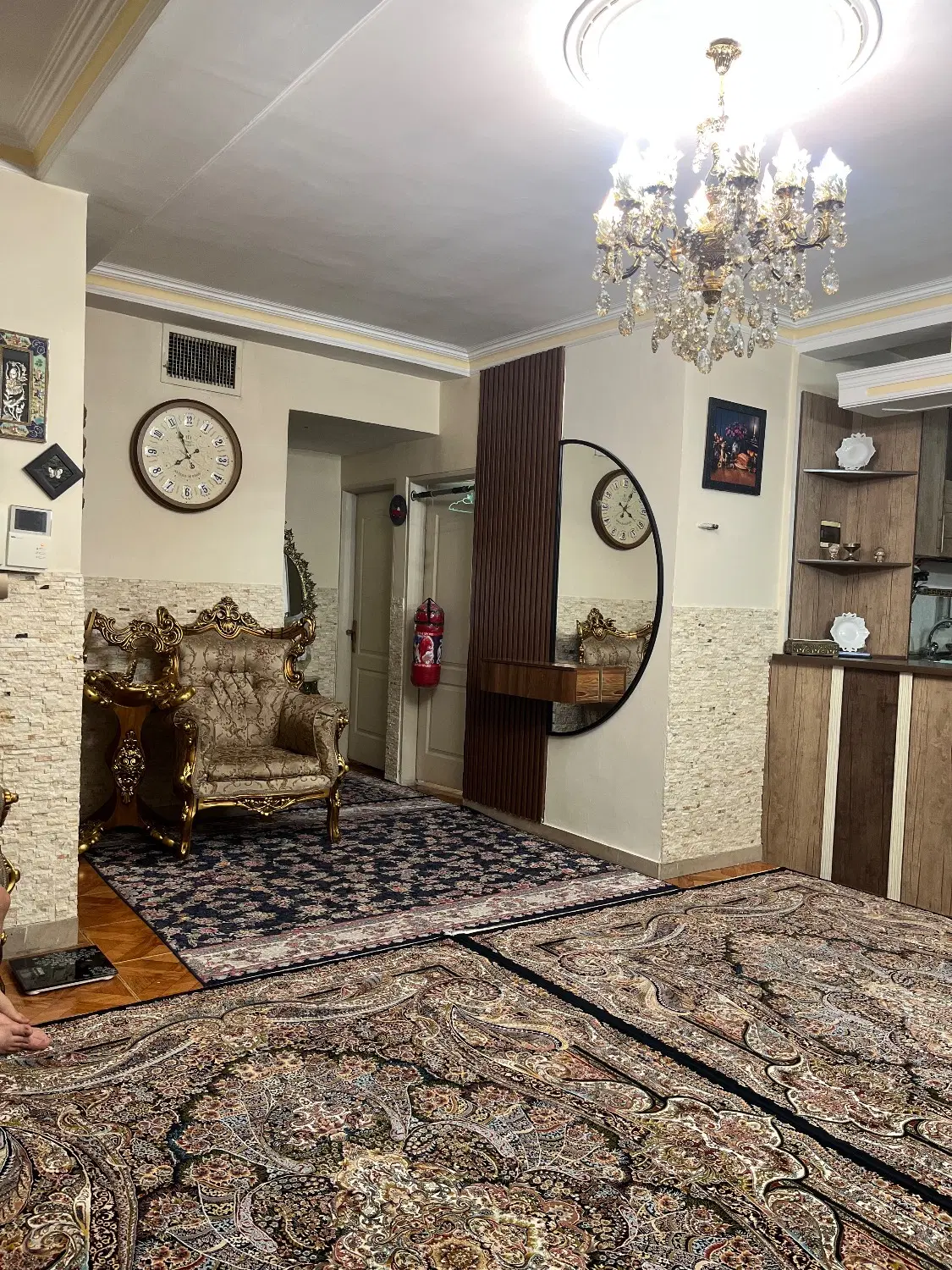 آپارتمان فروشی در منبع آب