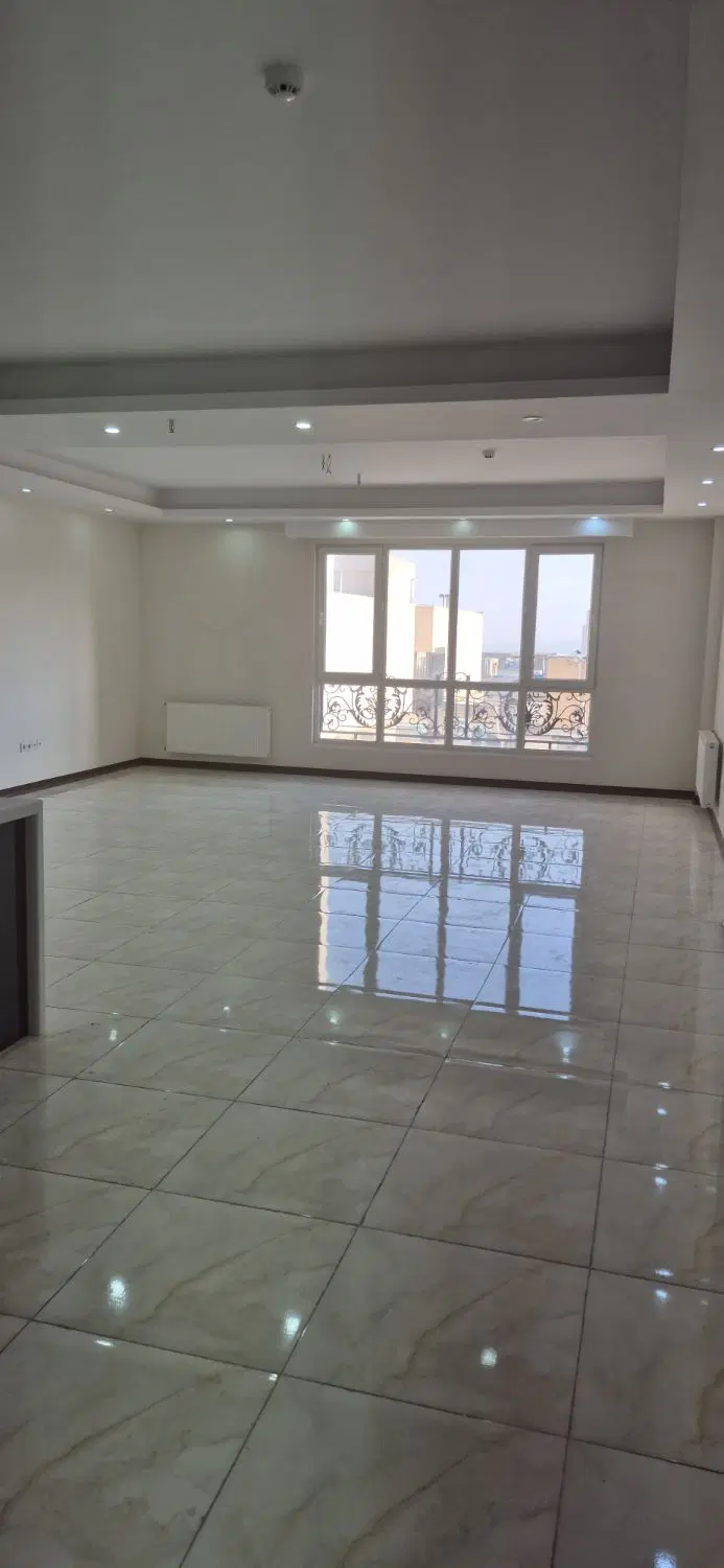 رهن و اجاره سه خواب شیک آفتاب باغستان غربی