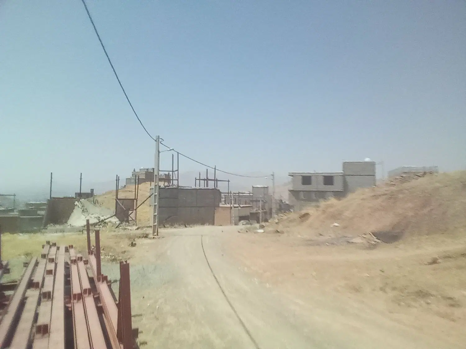 زمین نایسر