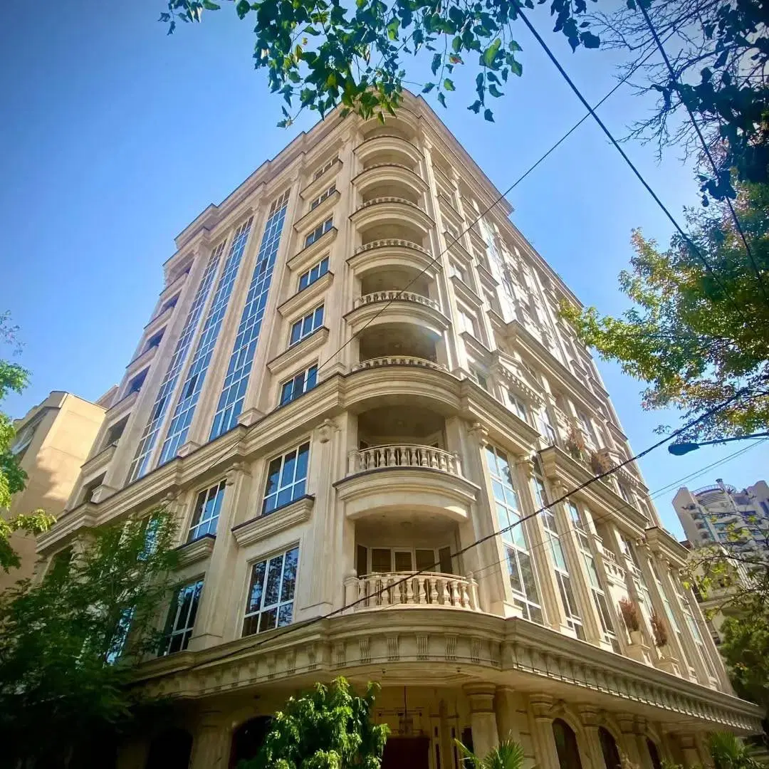 فایل اختصاصی_۲۰۶ متر_قاب میدان_دو نبش_قلب نارمک