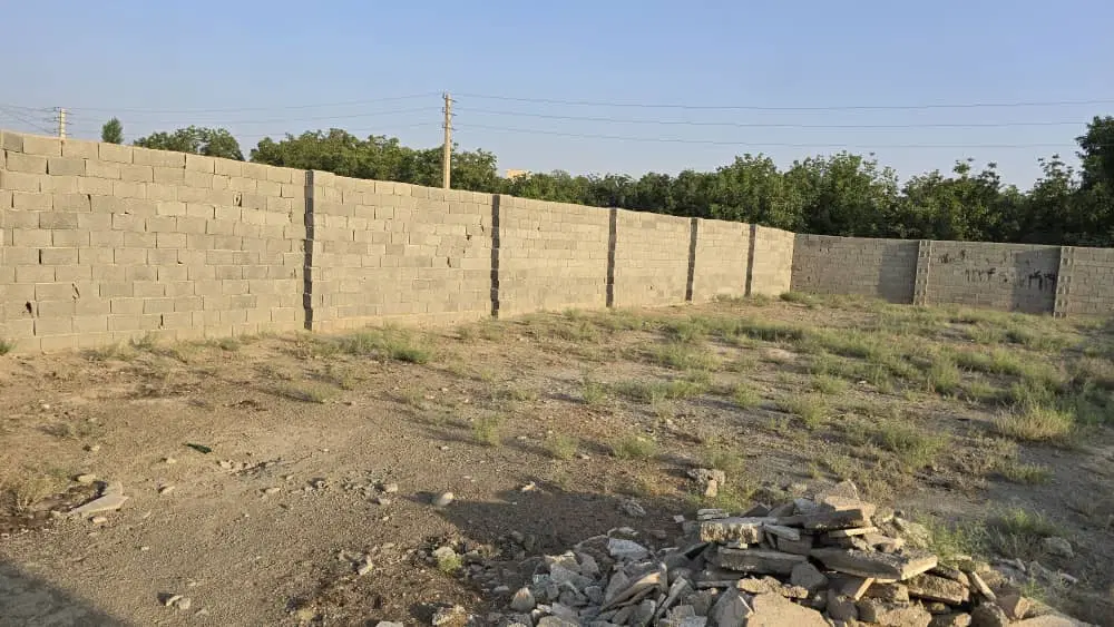 زمین200 متری