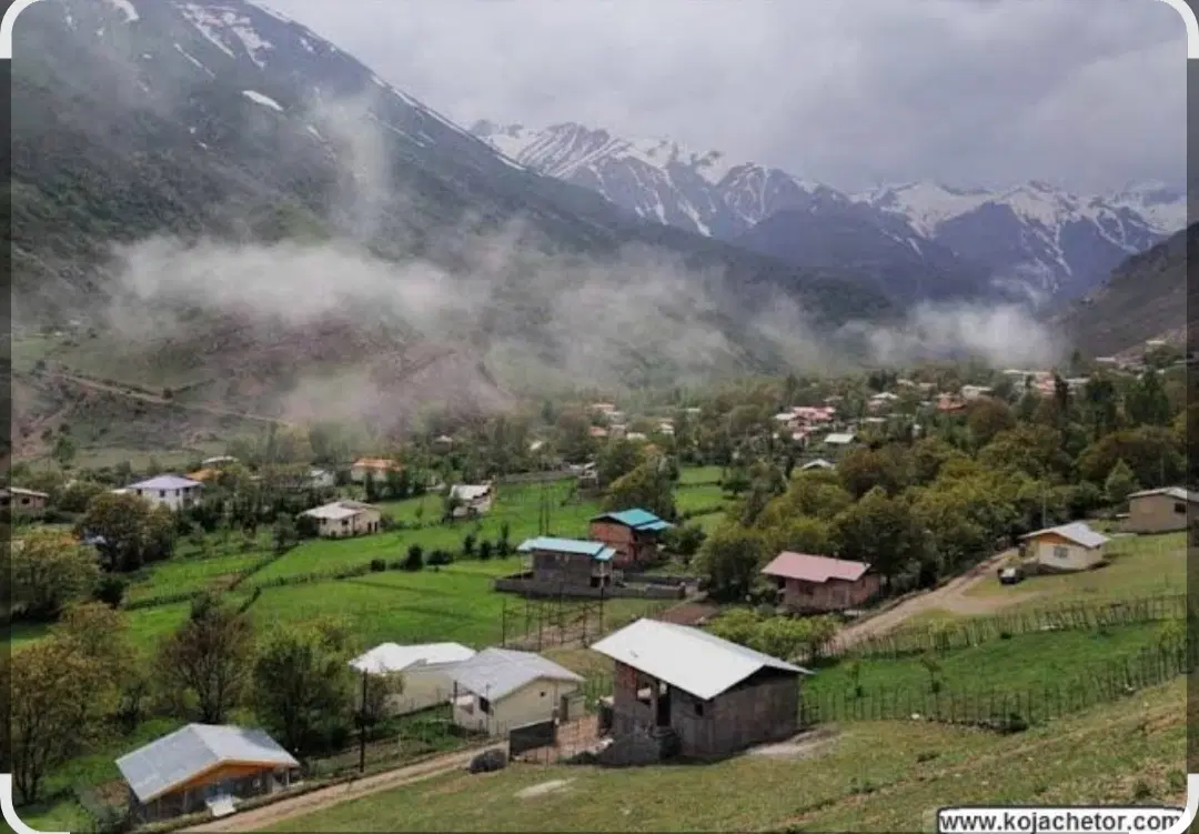 زمین به متراژ ۷۲۷ متر داخل بافت در روستایی دلیر