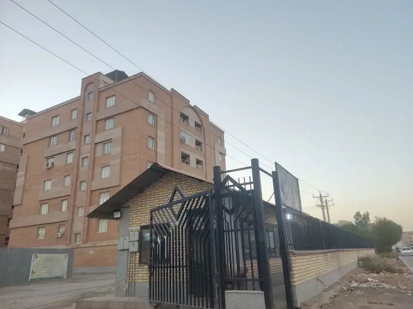 واحد ۱۱۰ متری ۳خوابه نوساز