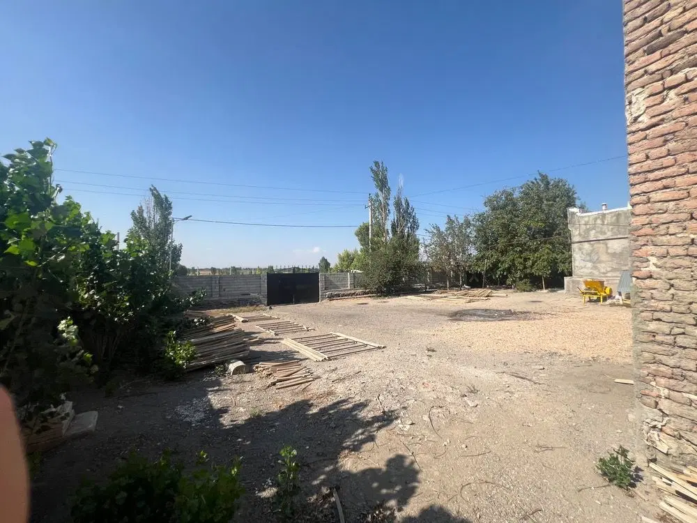 فروش ملک1850متر(کارگاه وویلا)در اردبیل
