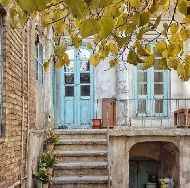 فروش خانه ویلایی کوی پلیس ۳۲۸ متر