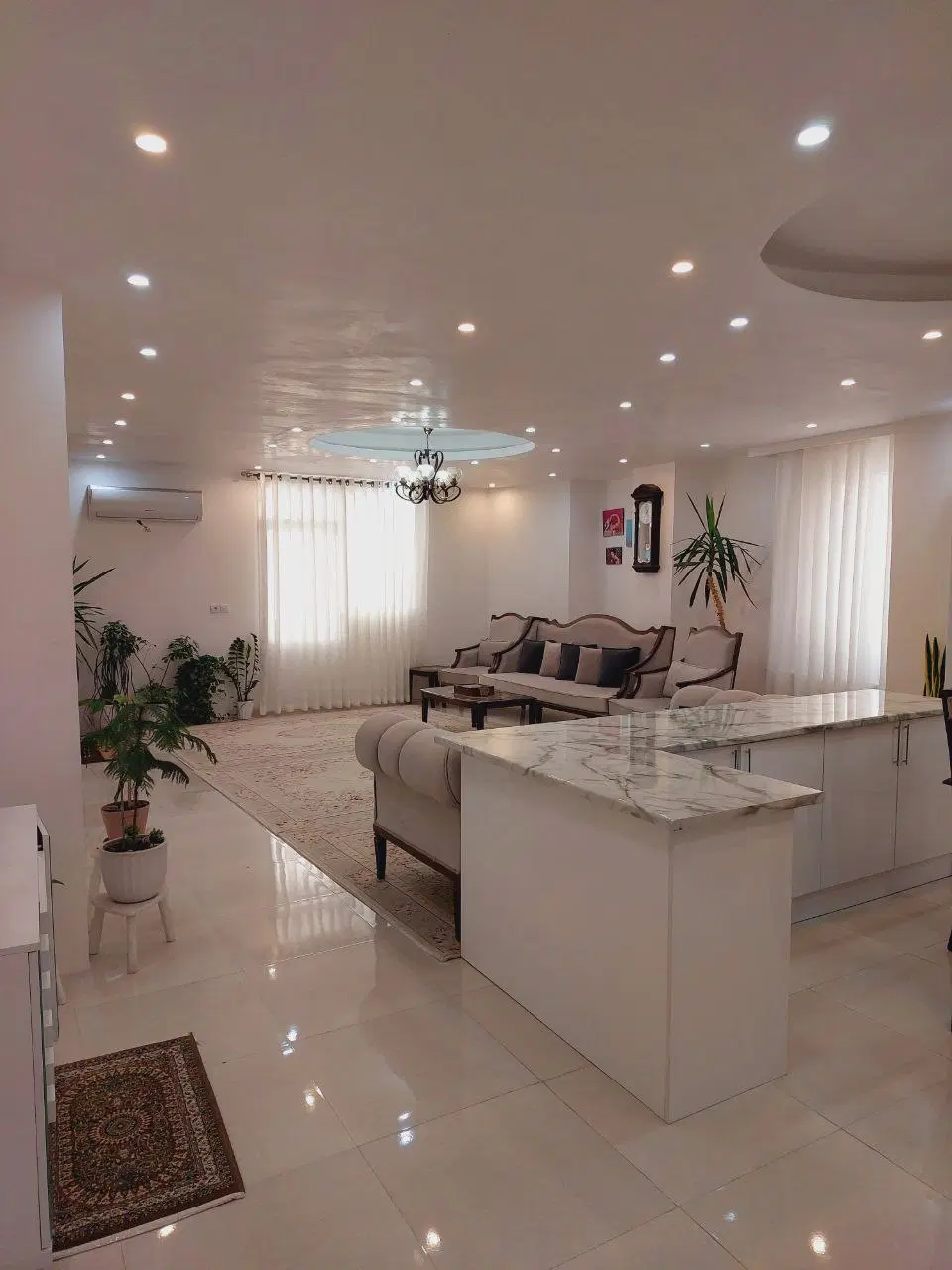 آپارتمان ۱۲۰متری خ اندیشه۳ نوساز دوبحرنور۸ واحدی