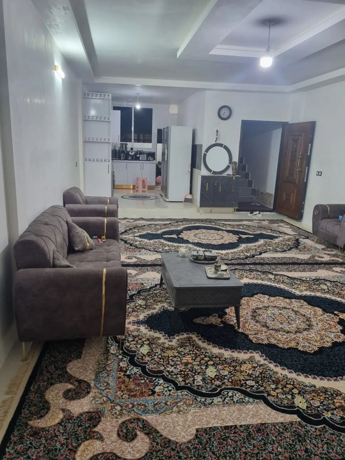 فروش آپارتمان ۱۲۵ متری طبرسی شمالی