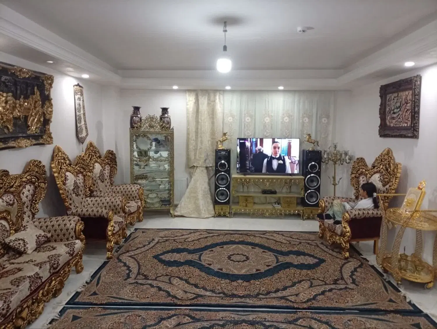 آپارتمان نوساز 92 متر در هفده شهریور