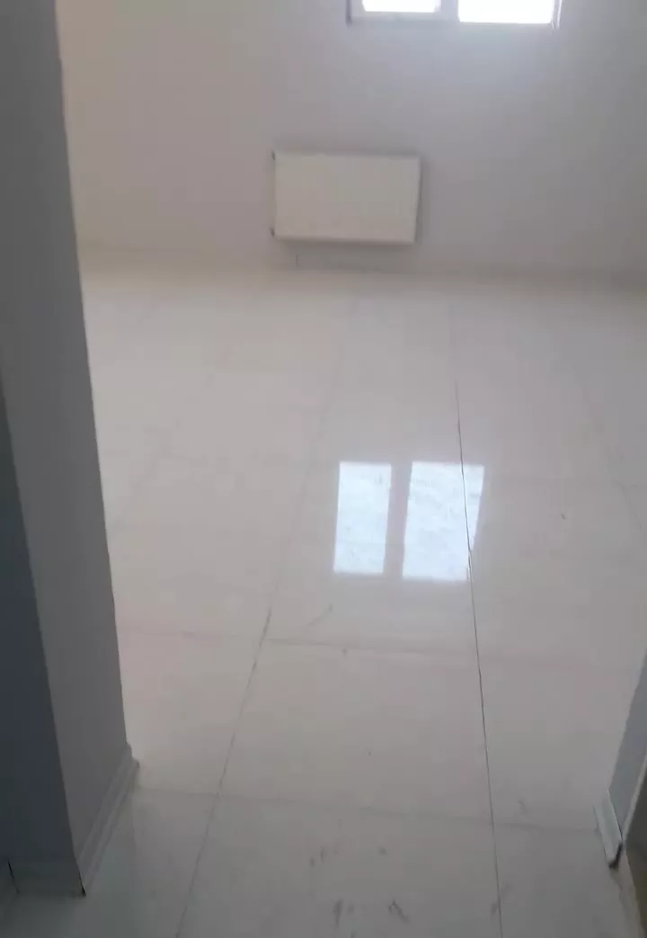 ۱۱۵ متر اول منطقه