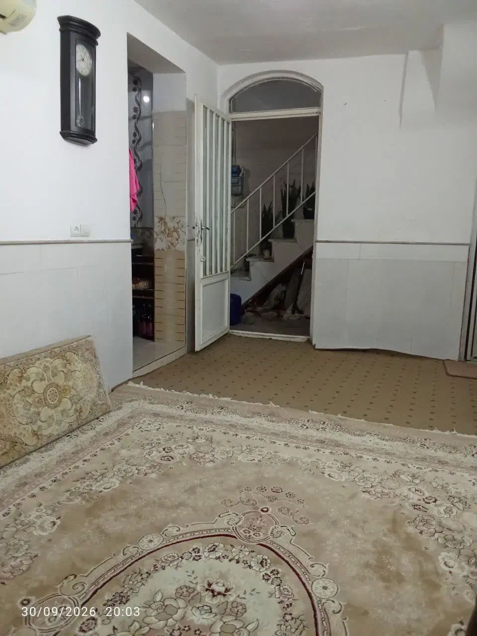 خونه 162متر در  سه طبقه پشت قواره