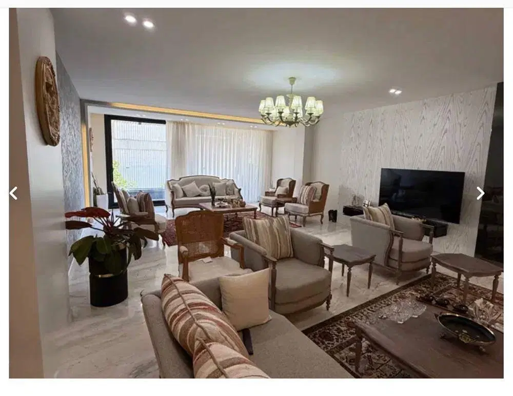 200 متری لاکچری تاپ لوکیشن چهارباغ