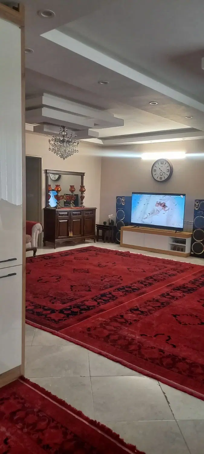اپارتمان سه خواب ۱۳۱ مینودر طلاییه
