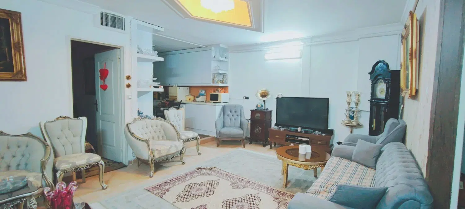 وکیل آباد فارغ التحصیلان نمایشگاه ارمغان چهل بازه