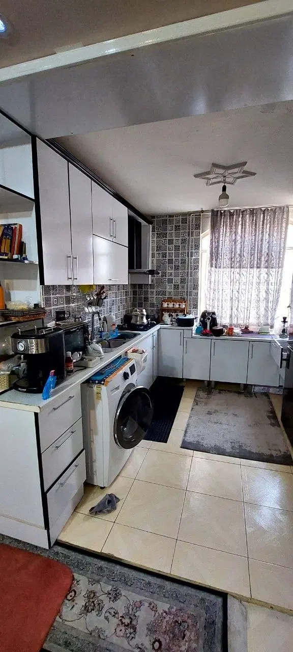 فروش ۷۰ متر فازیک یک اندیشه حیاط دربست ۶۰ متری