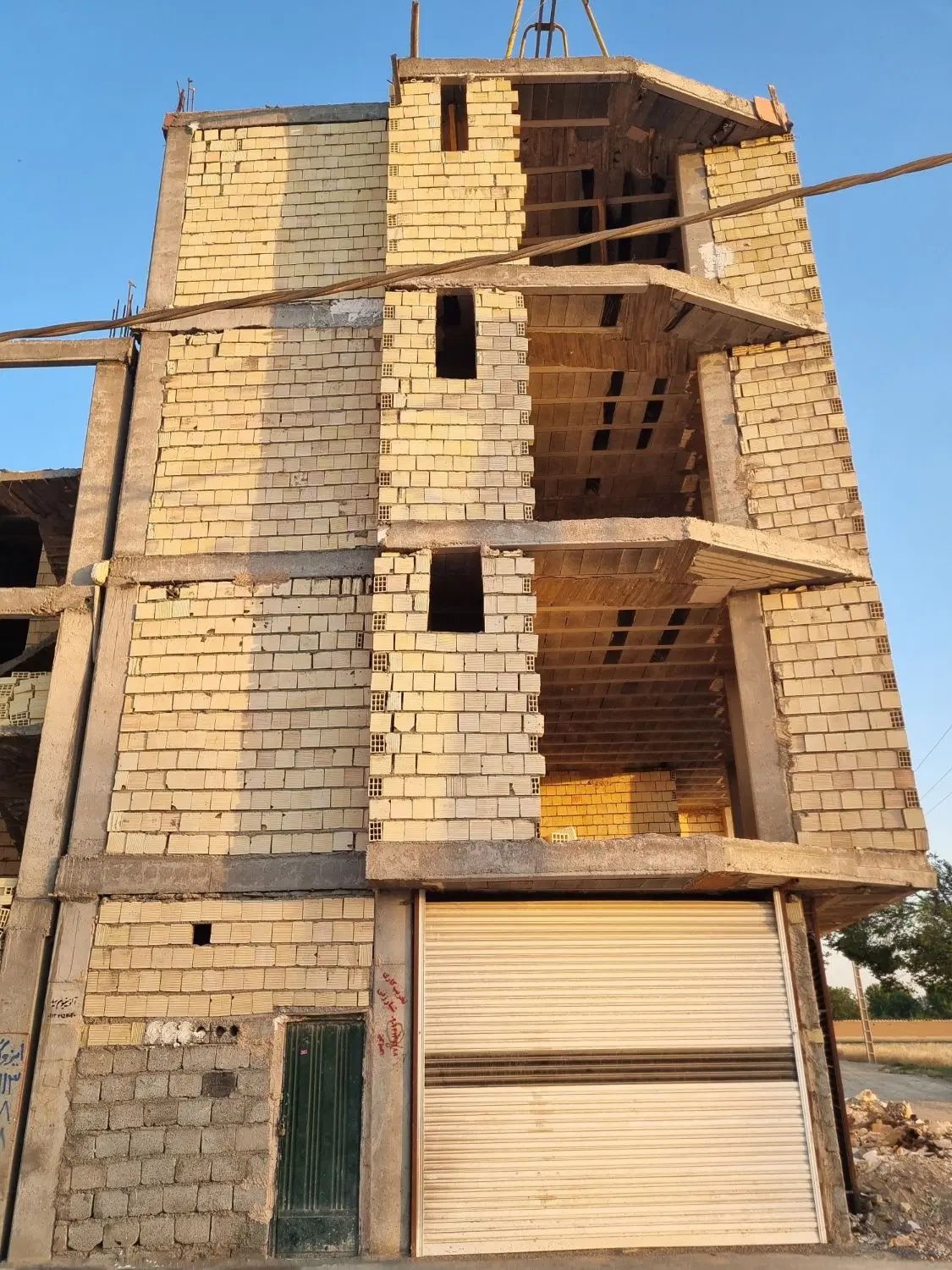 فروش نیمه ساز_ خیابان نبوی منش