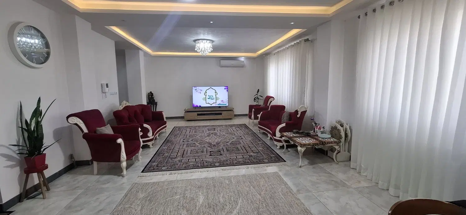 فروش آپارتمان ۱۲۷ متری ۳ خواب بزرگ فلکه گاز رشت