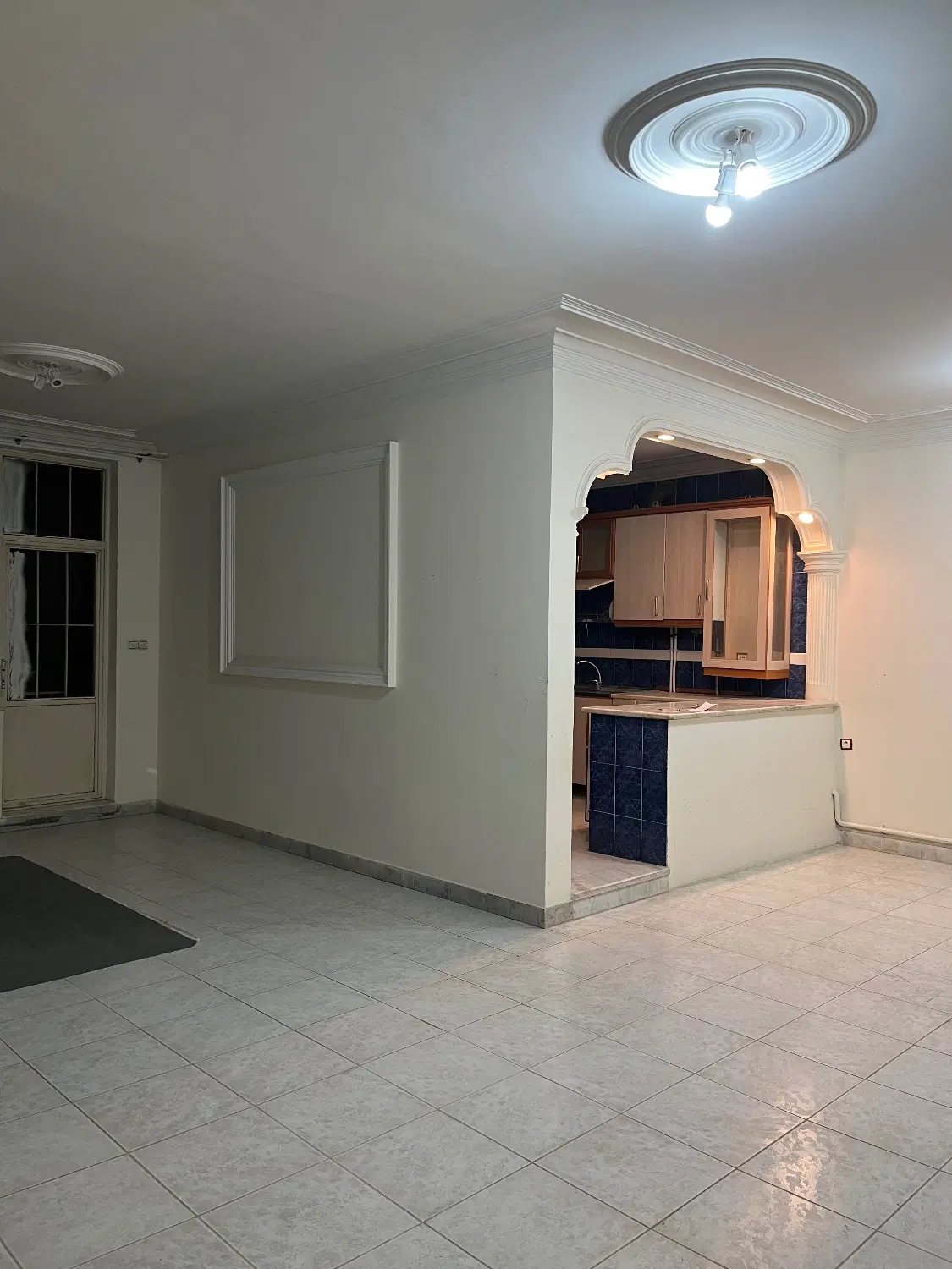 اجاره واحد مسکونی در کارشناسان