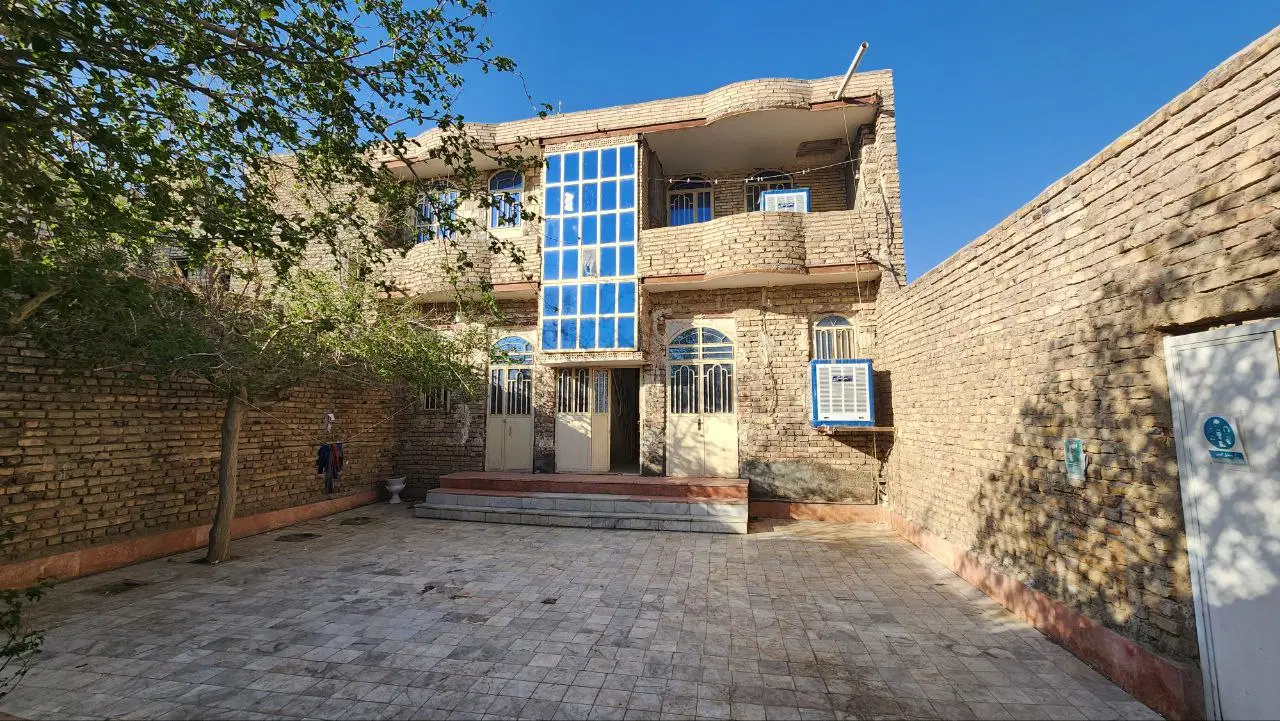 ویلایی دوطبقه سام شرقی، نریمان