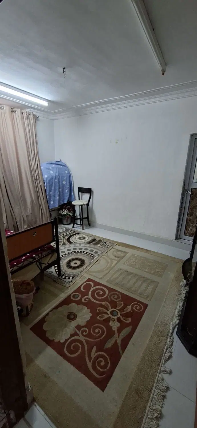 فروش واحددوخواب۱۰۰متری کلاسه طبقه نیایش( آموزگار)
