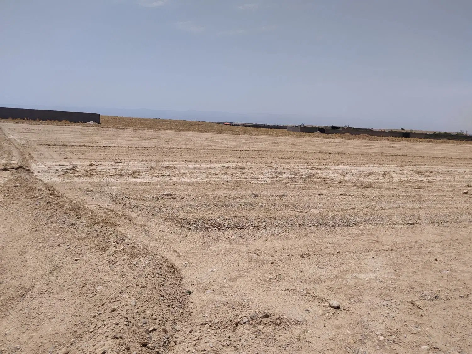 پنج قطعه زمین شاهنامه روستای زاک