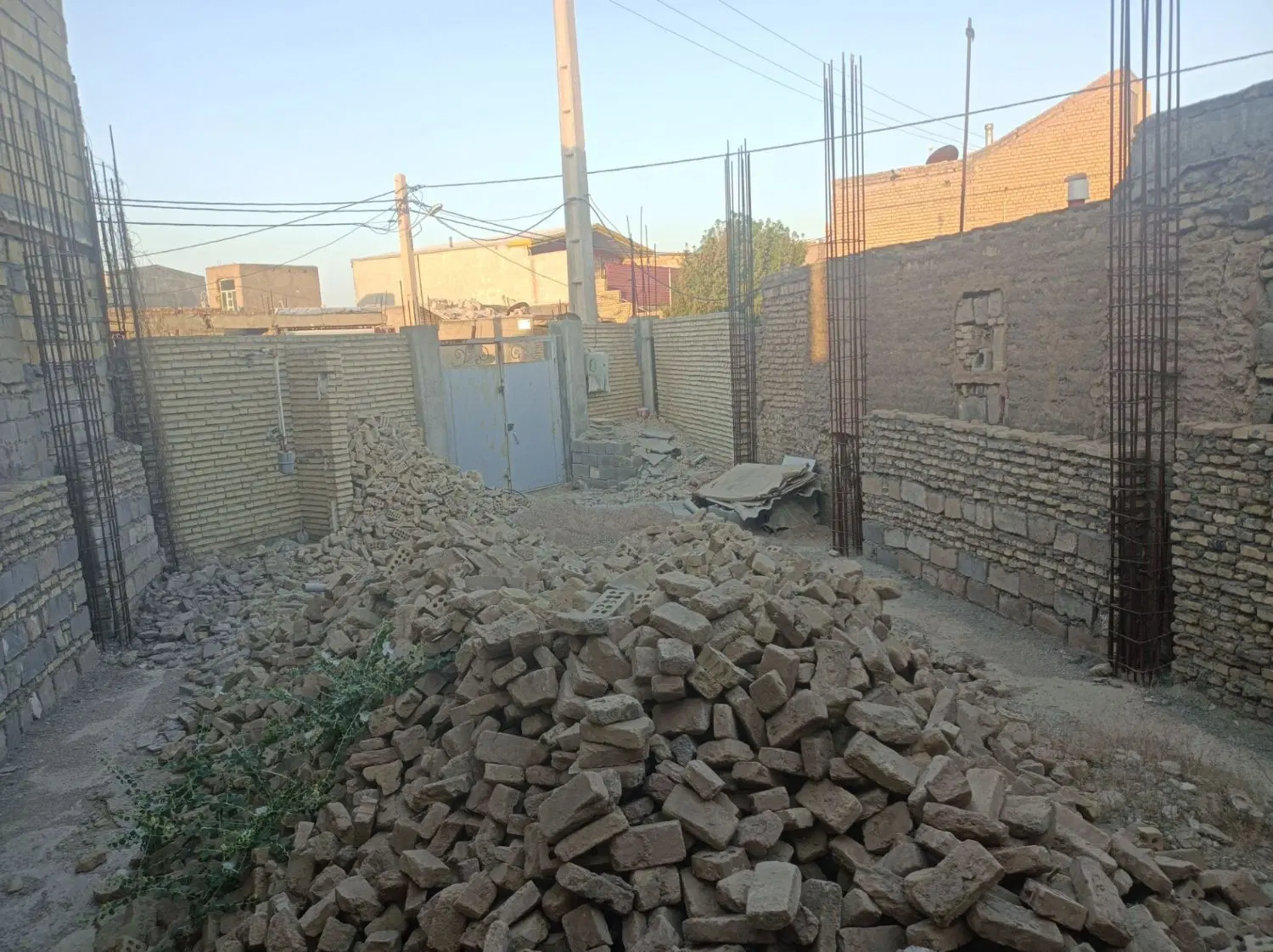 فروش خانه نیمه کاره پیام نورنوریک بعدنانوایی
